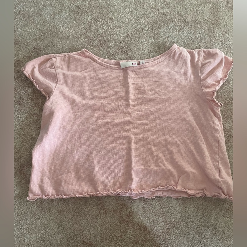 SO GIRLS CROP TOP PINK RUFFLE HEM DETAIL